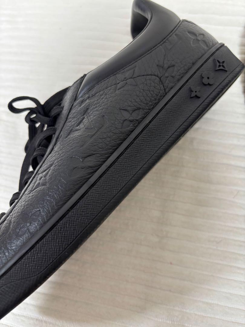LOUIS VUITTON ブラック スニーカー S
