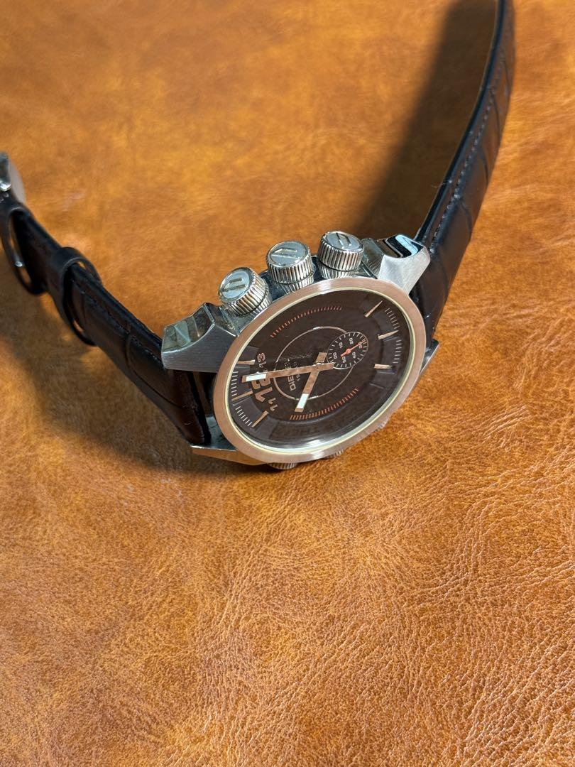 A130 希少 稼動品　DIESEL 腕時計　スモールセコンド