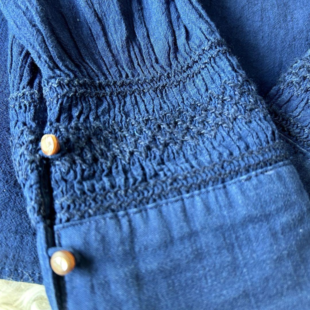 aoアオ代官山　藍染　コットンガーゼギャザーブラウス　刺繍　装飾ボタン