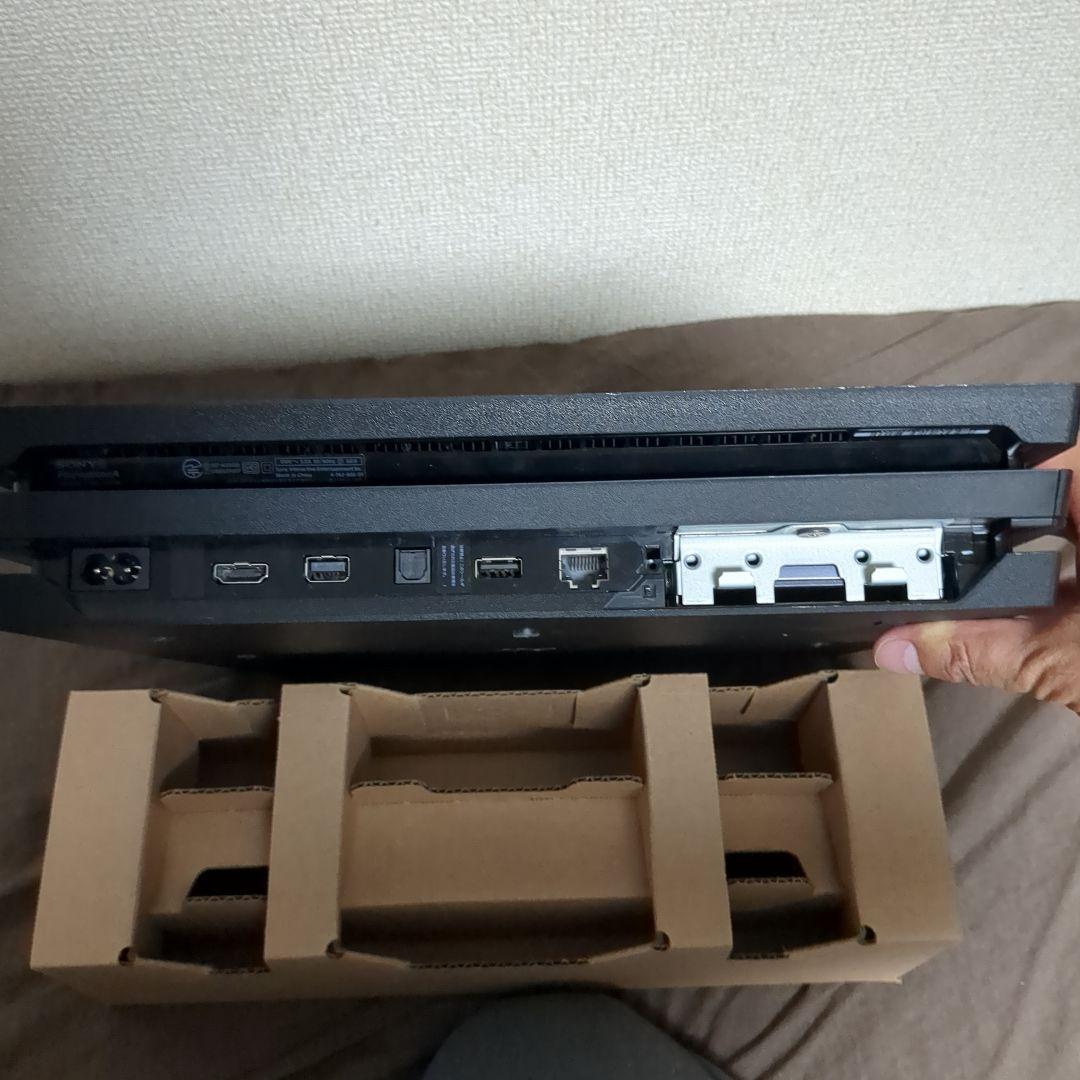 SONY PS4 Pro 2TB SSD CUH-7200B（コントローラ付）