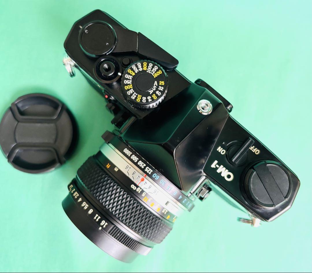 ★ OLYMPUS OM-1 BLACK + ★ 標準レンズ 50mm