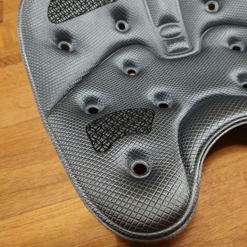 【美品】BackJoy メディコアリリーフ PRO レギュラーサイズ