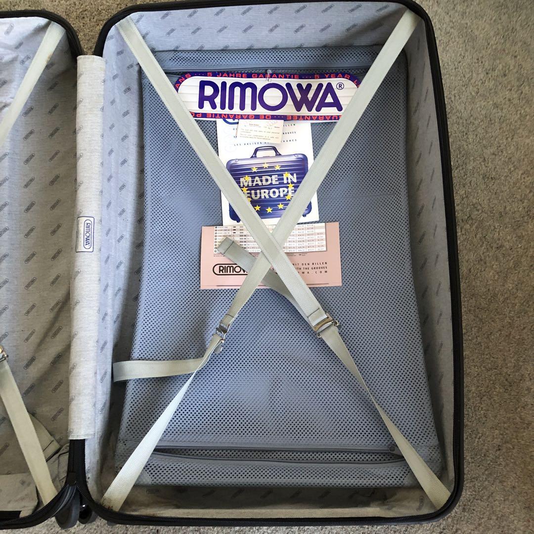 RIMOWA シルバー キャリーケース