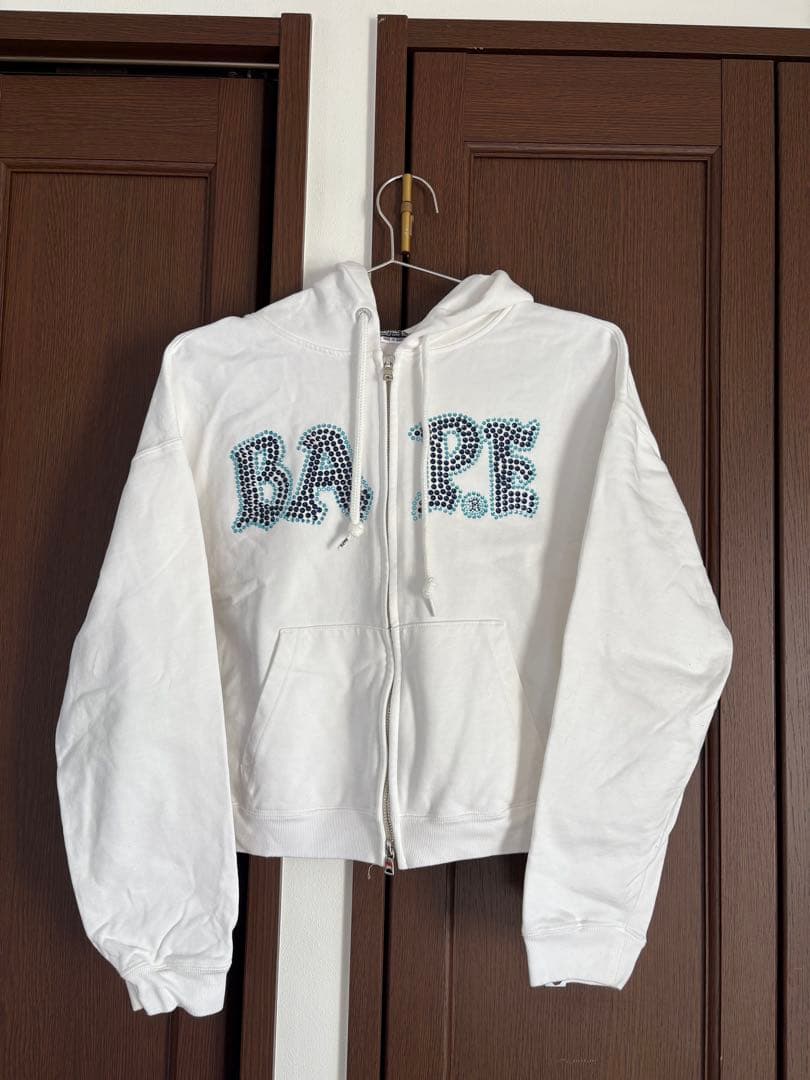 A BATHING APE ラインストーン クロップド ジップパーカー