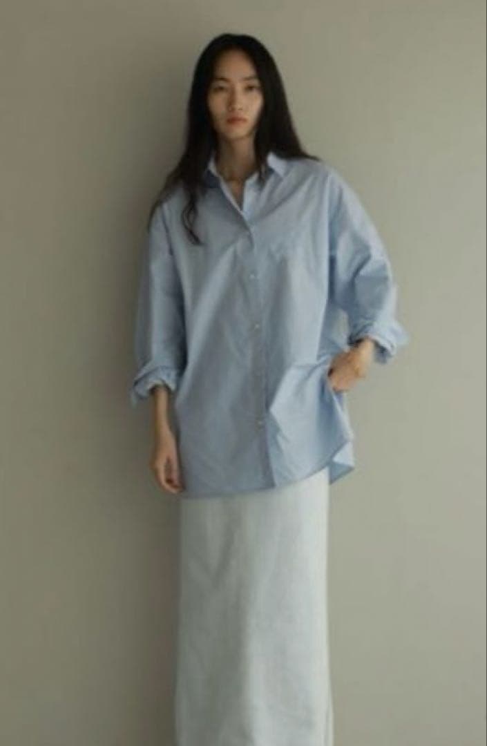 ETRE TOKYO エンブロイダリーシャツ ブルー ETRE TOKYO エンブロイダリーシャツ ブルー