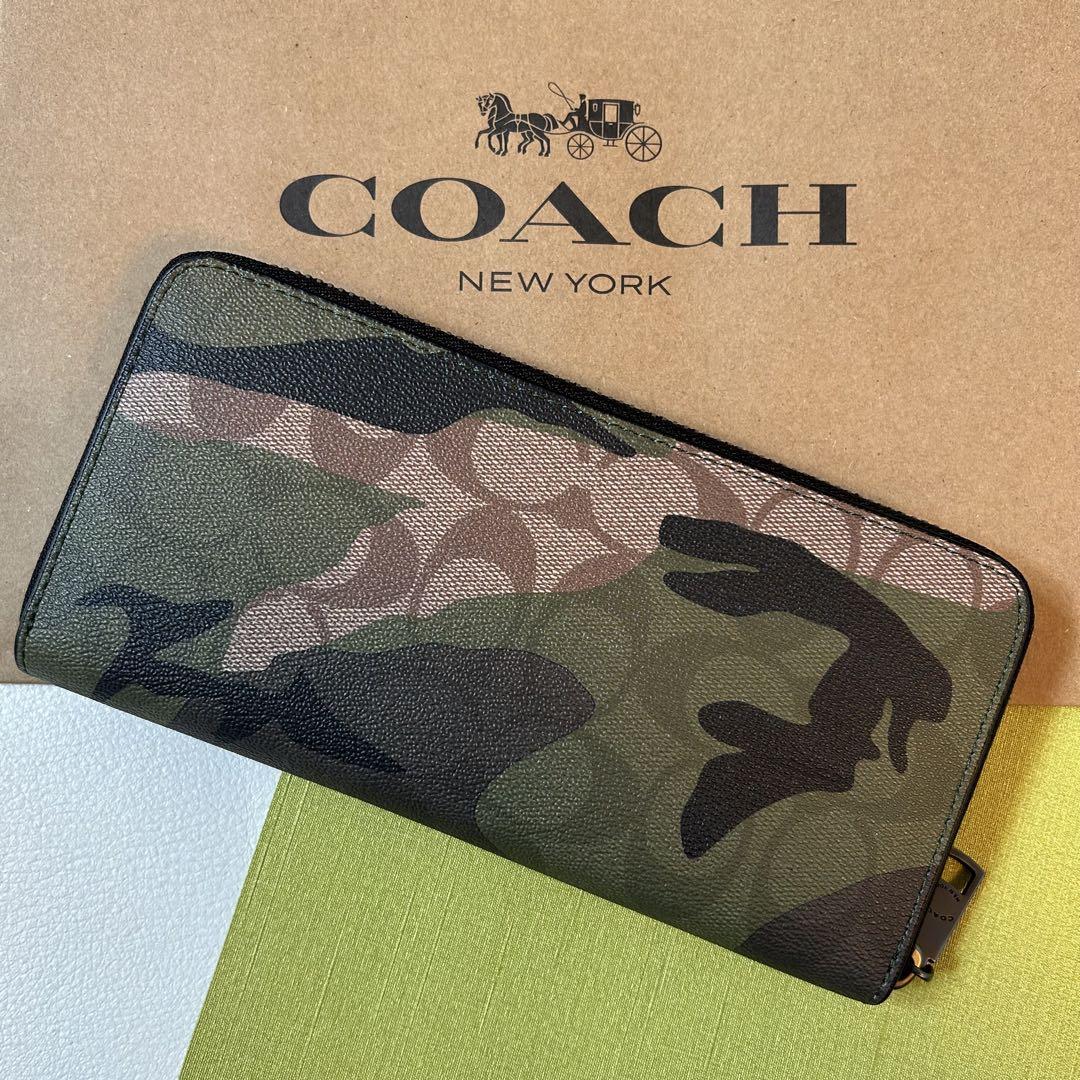 【2025福袋】 COACH 迷彩柄 レザー長財布 - メルカリ 小物
