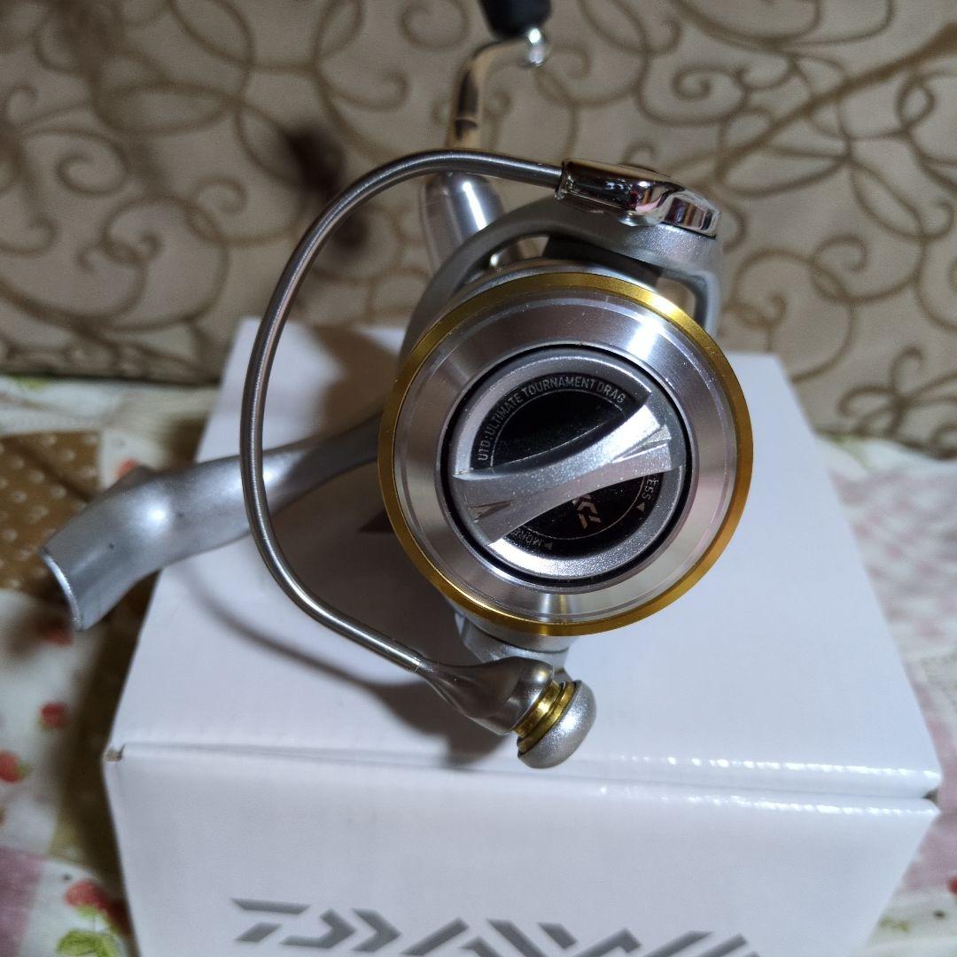 DAIWA CALDIA 2506 スピニングリール　ダイワ　カルディア2506