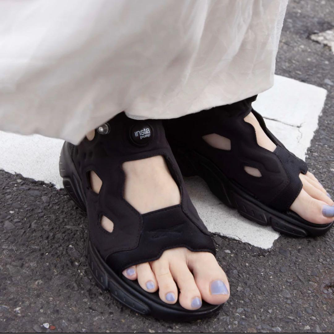 Reebok インスタポンプフューリー サンダル