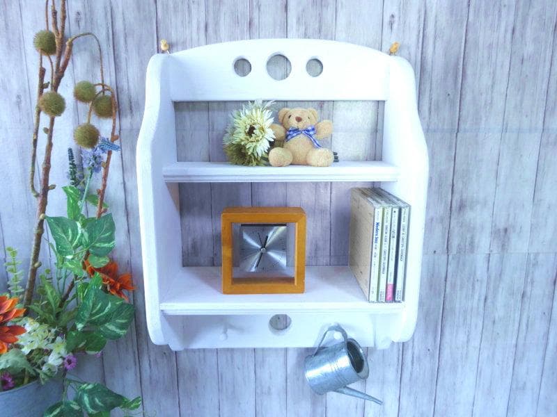 ハンドメイド 飾り棚　段違いタイプ (ホワイト)