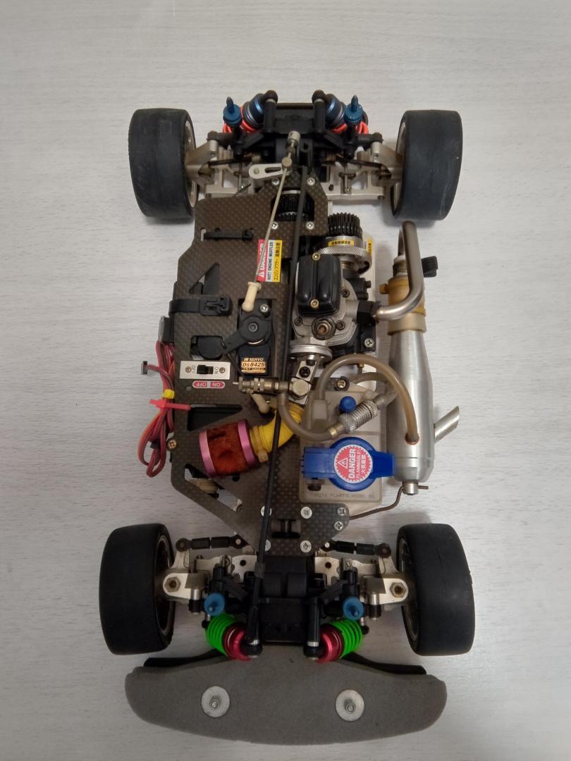 TOMICA Nissan RCカー ガソリンエンジン 4ストロークエンジン