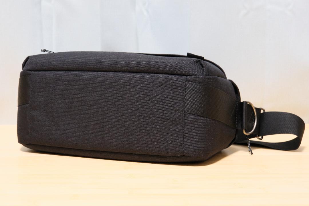 new trip Lunch Box＜Black＞