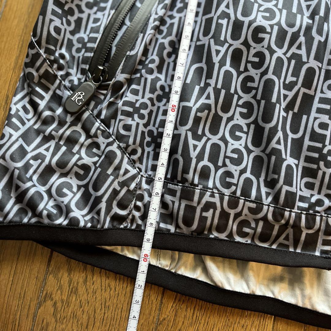 美品1PIU1UGUALE3 GOLFウノピュウノウグァーレトレ ゴルフブルゾン