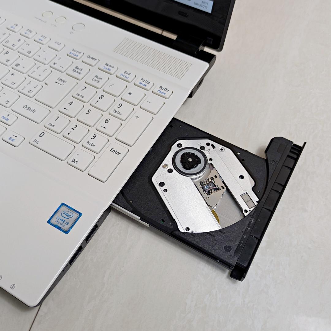 【Win11♥新品SSD256♥i3】カメラ付ノートパソコン✨初心者OK✨S14 新品SSDで爆速☆初心者安心♥即使用OK！Win11ノートパソコン