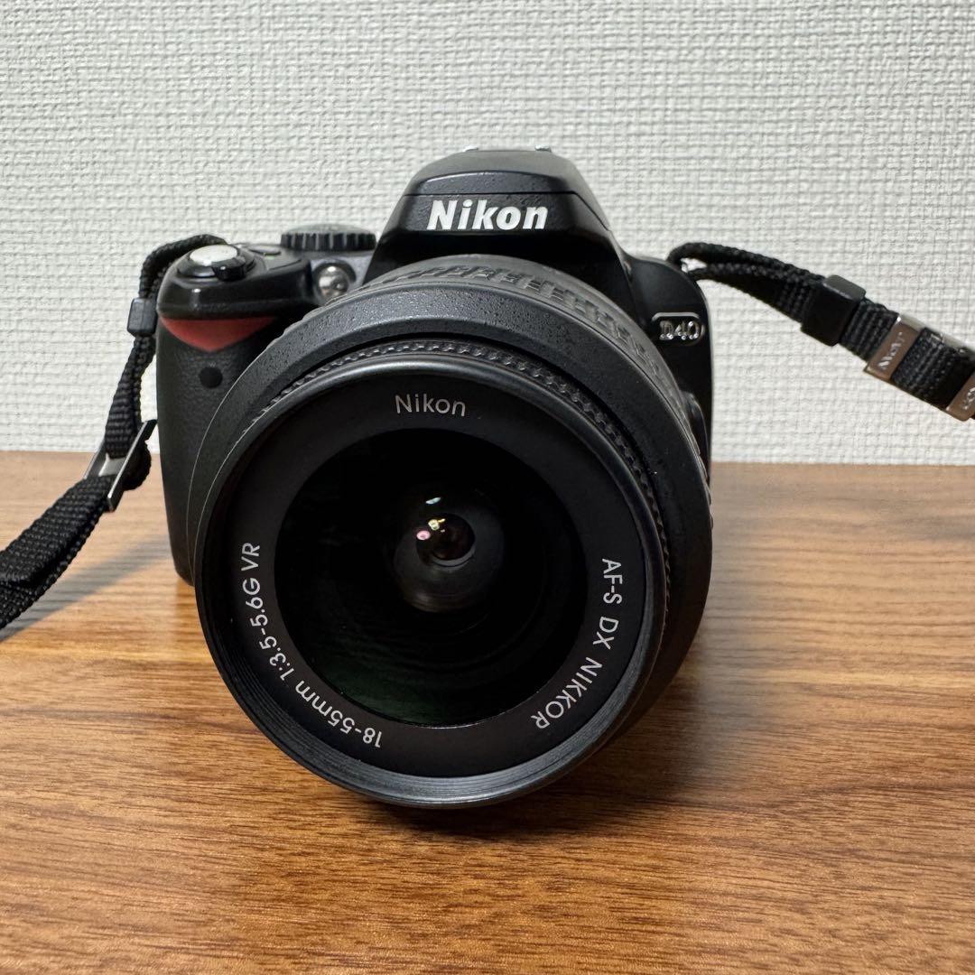 値下げ‼️ Nikon D40 標準レンズ、望遠レンズ、スピードライト　セット 値下げ‼️ Nikon D40 標準レンズ、望遠レンズ、スピードライト
