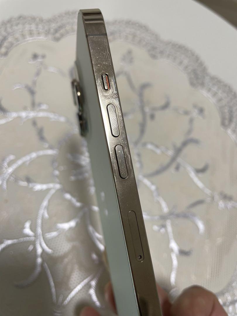 ジダネ 美品 iPhone13pro タイムセール