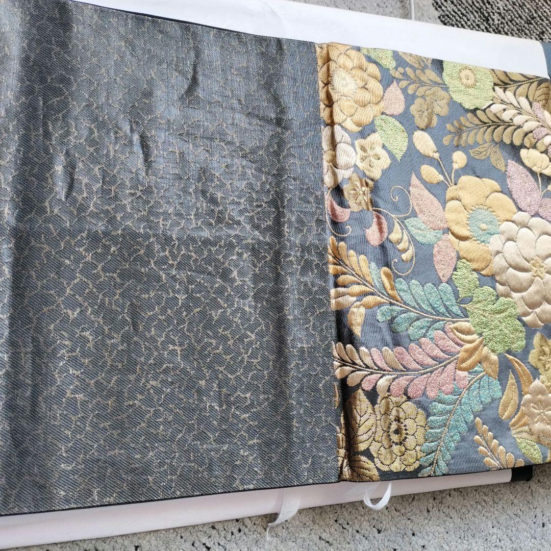 振袖、長襦袢付き、辻が花帯、ショール4点セット 光沢のある薄ピンククリーム超美品
