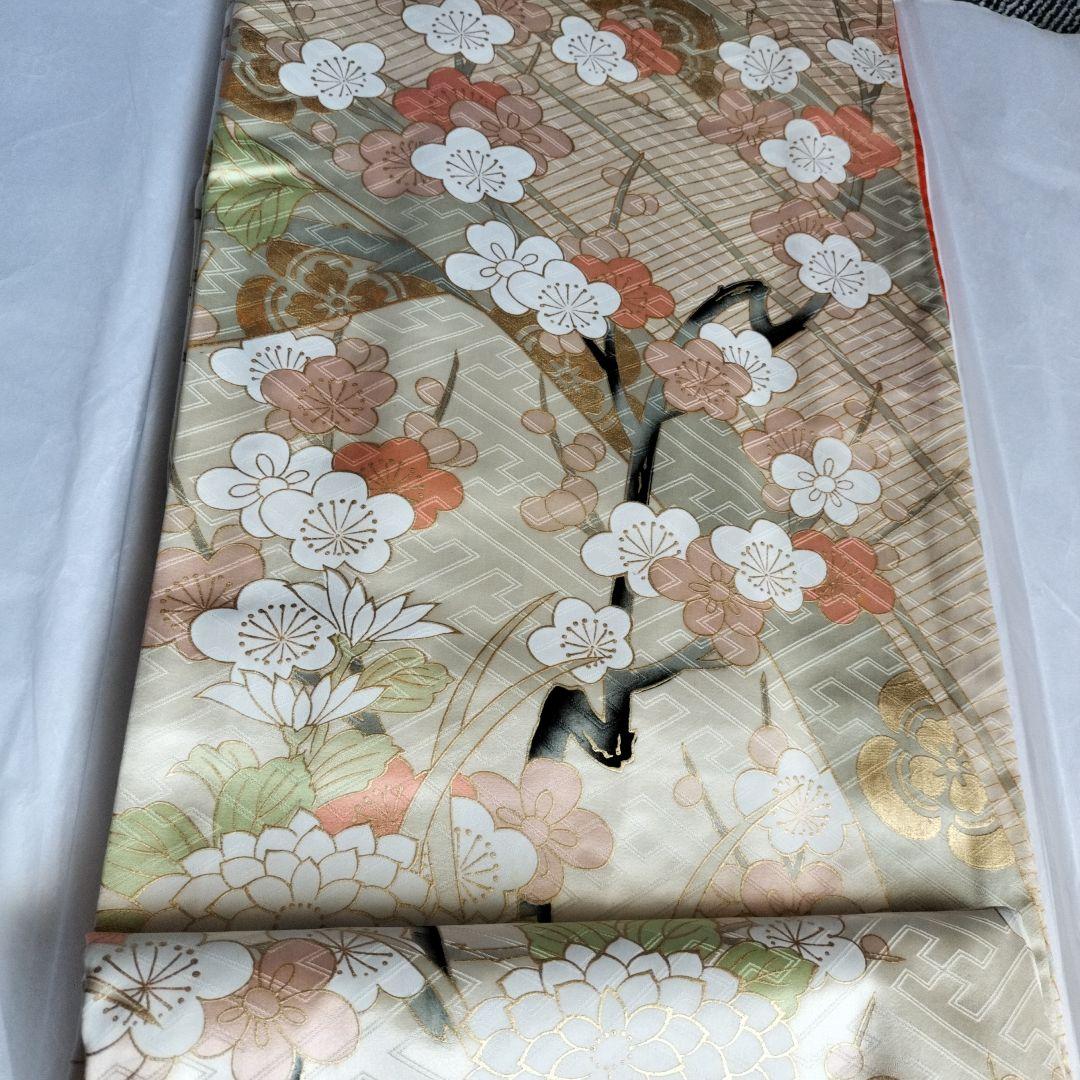 振袖、長襦袢付き、辻が花帯、ショール4点セット 光沢のある薄ピンククリーム超美品