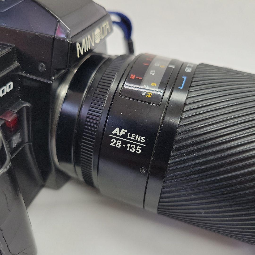 MINOLTA　7000α　一眼レフカメラ　フラッシュ付き