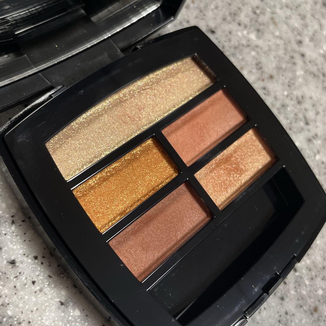 CHANEL レベージュパレットルガール ゴールデン