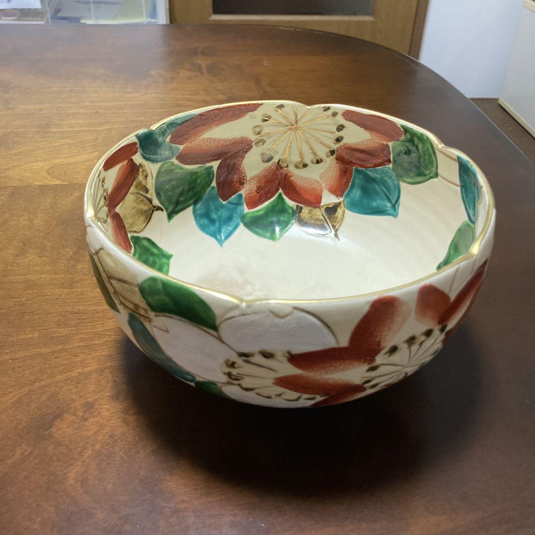美品　陶葊　清水焼　京焼　丸深鉢　　山茶花　金彩　陶印あり