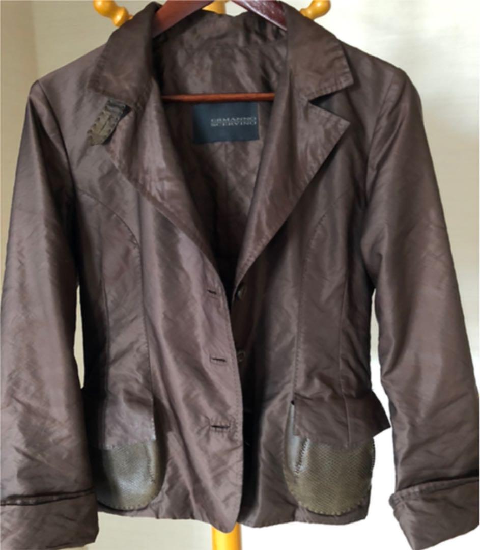 36%割引 完璧 ERMANNO SCERVINO ジャケット。 レザージャケット 最新の値下げ商品 ERMANNO SCERVINO ブルゾン ダウンジャケット