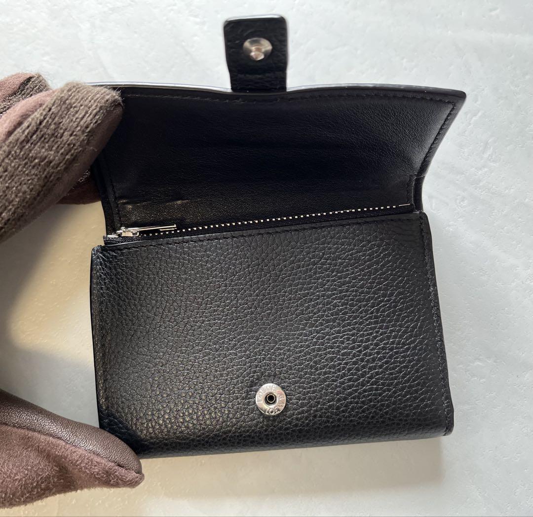 LOEWE ロエベ　トライフィールドウォレット　三つ折り