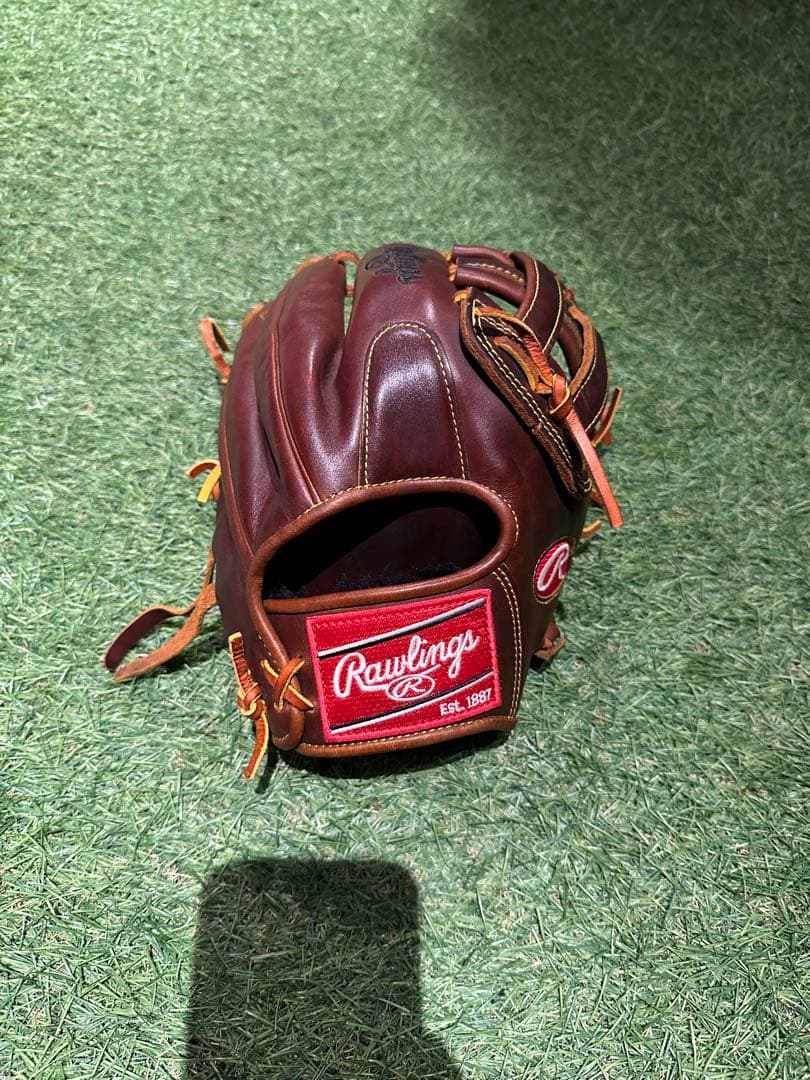 ローリングス　硬式用グローブ　ノーラン・アレナドモデル