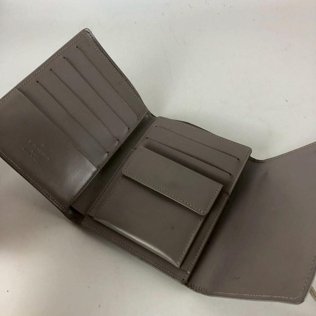 LOUIS VUITTON ルイヴィトン エピ 財布 グレー レディース