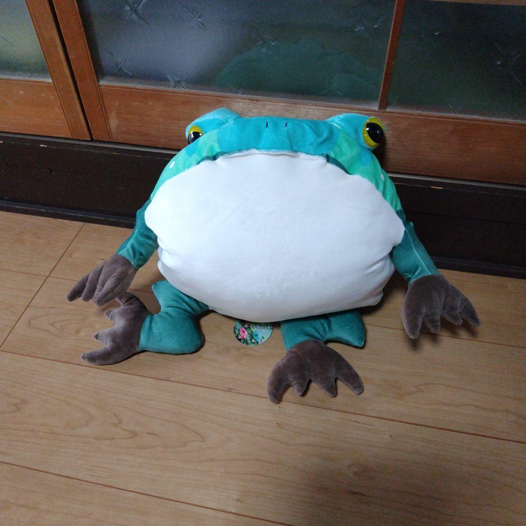 カエルぬいぐるみ