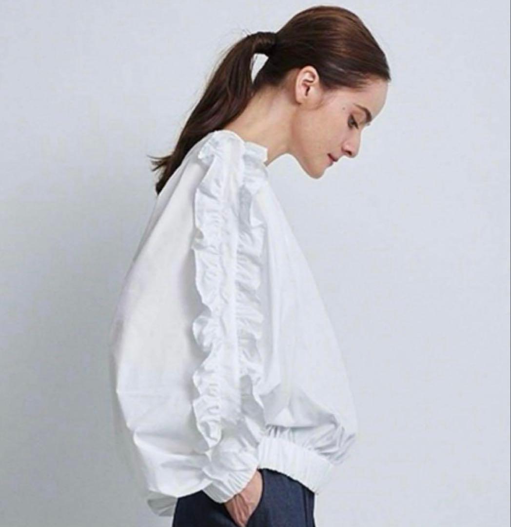 yori フリルスリーブブラウスM Yori