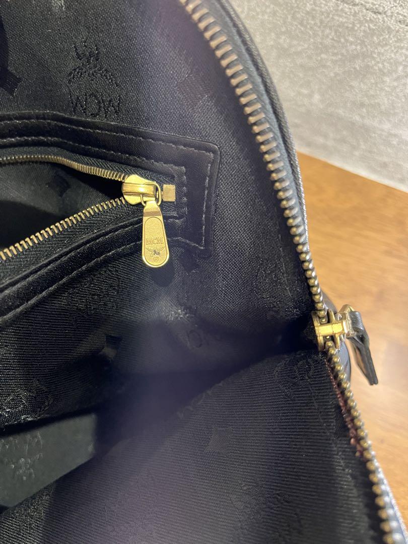 MCM ブラック ハンドバッグ 美品★i20 MCM ブラック ハンドバッグ 美品☆i20 - メルカリ