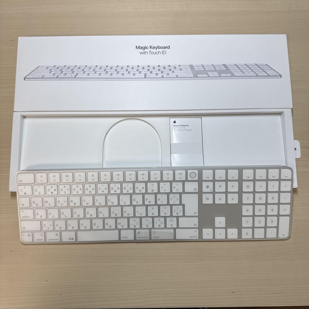 Magic Keyboard with Touch ID 日本語配列 新品同様