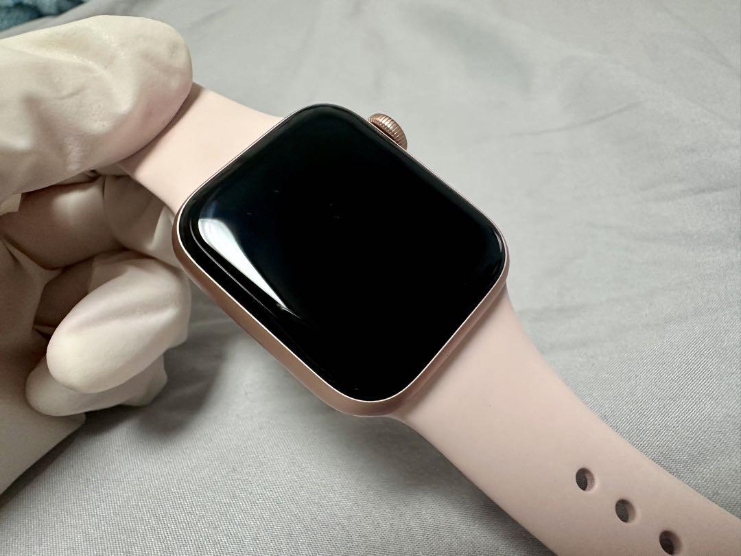 【8/6まで限定値下げ】【美品】Apple Watch Series 5 画像1