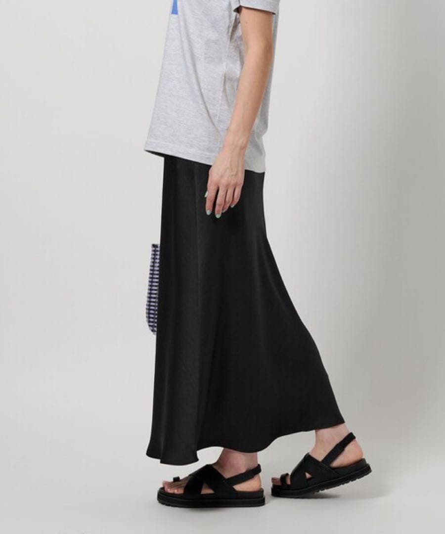 ポリエステルサテン マーメイドフ