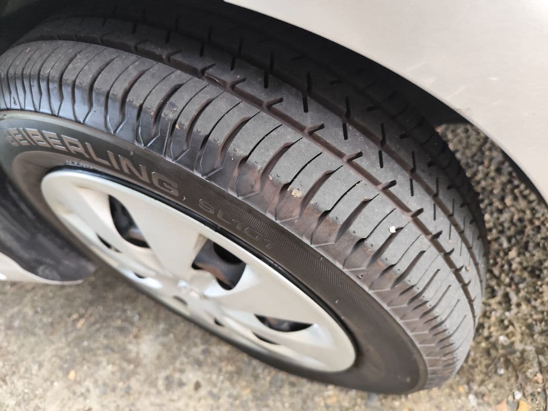 H25 アクア 77450km H25 アクア 77450km