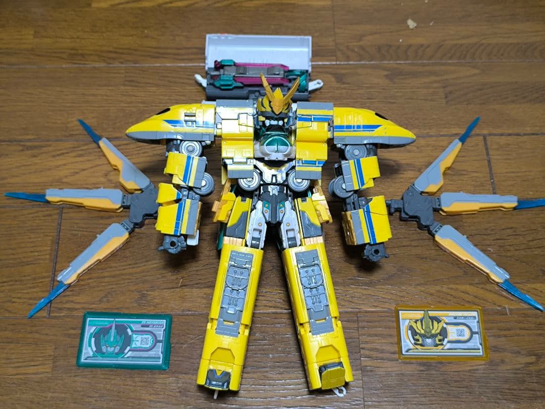 プラレール　DXS　シンカリオン　E5はやぶさ　ドクターイエロー