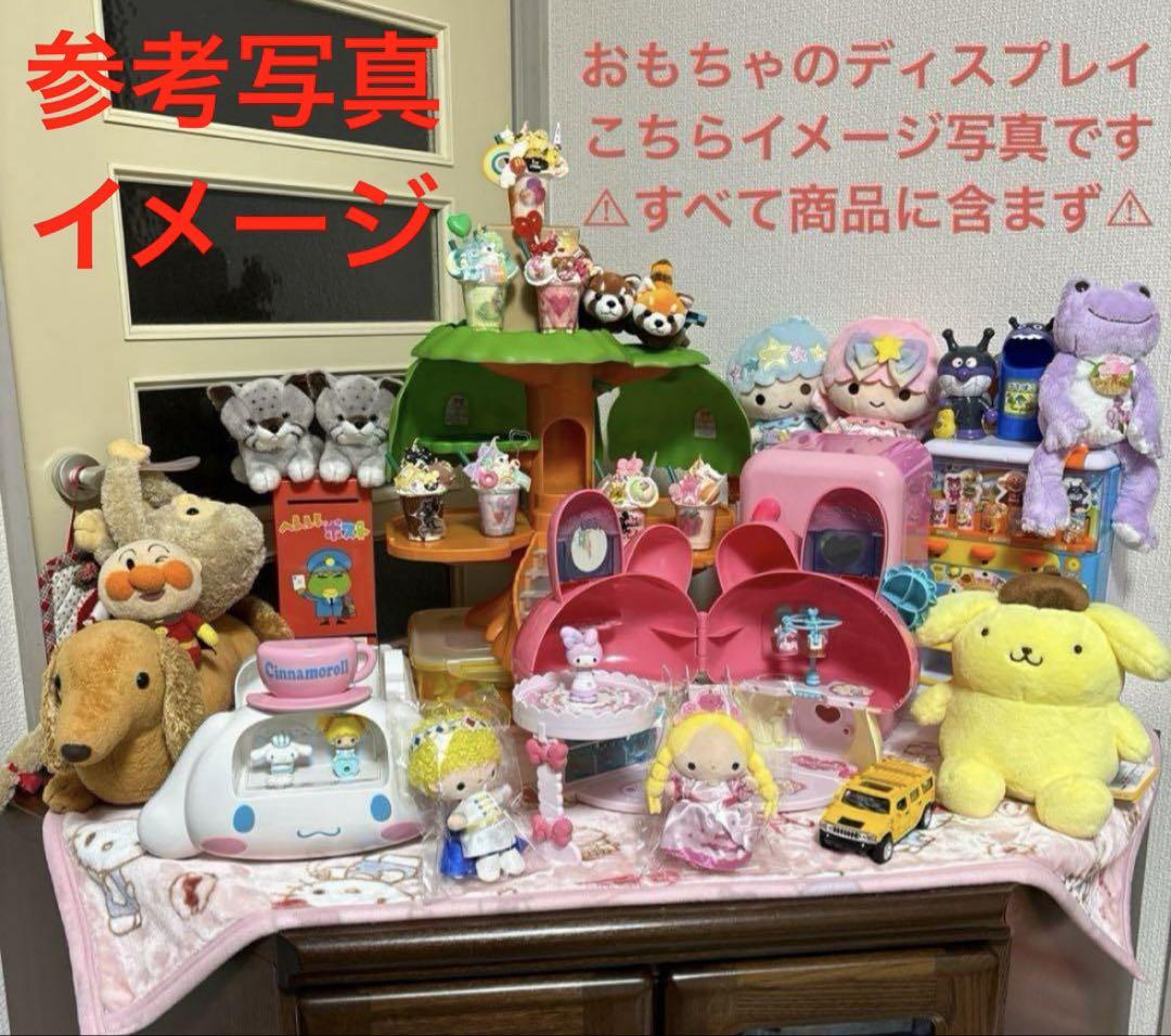 木製、収納ラック、コーナーラック　趣味の物を収納したり、上に飾ったり