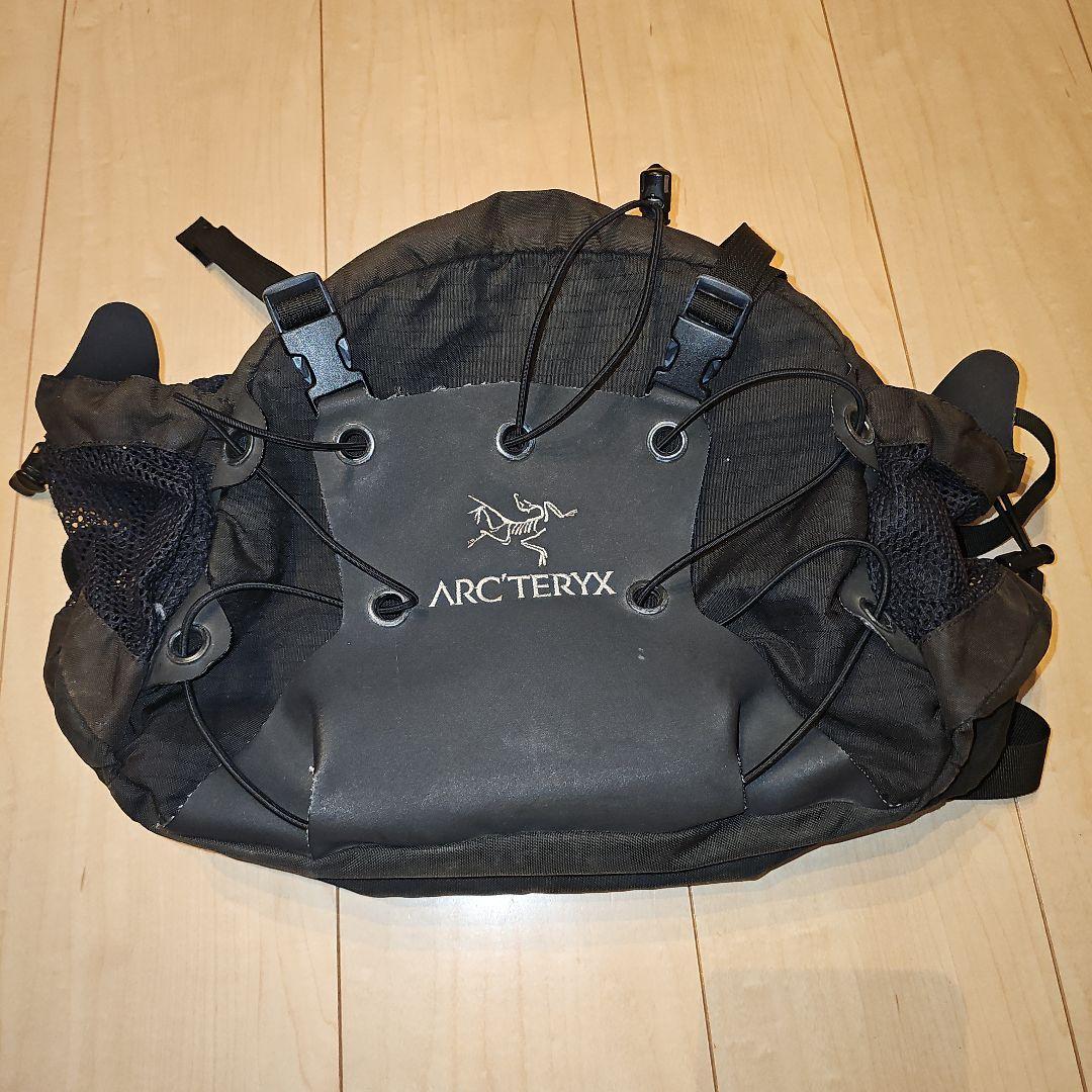 ARC'TERYX Q10 lumber pack 廃盤モデル ☆ARC'TERYX Q10 lumber pack 廃盤モデル - メルカリ