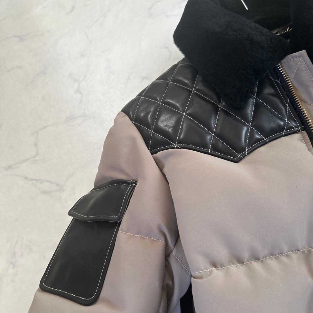 キルティングダウンジャケット ベージュ/ブラック