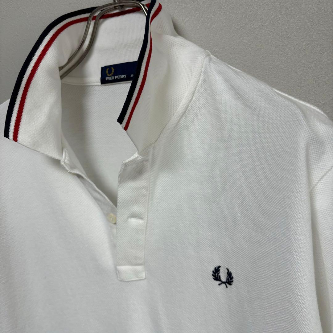 FRED PERRY フレッドペリー ポロシャツ shirt  襟付きシャツ 白
