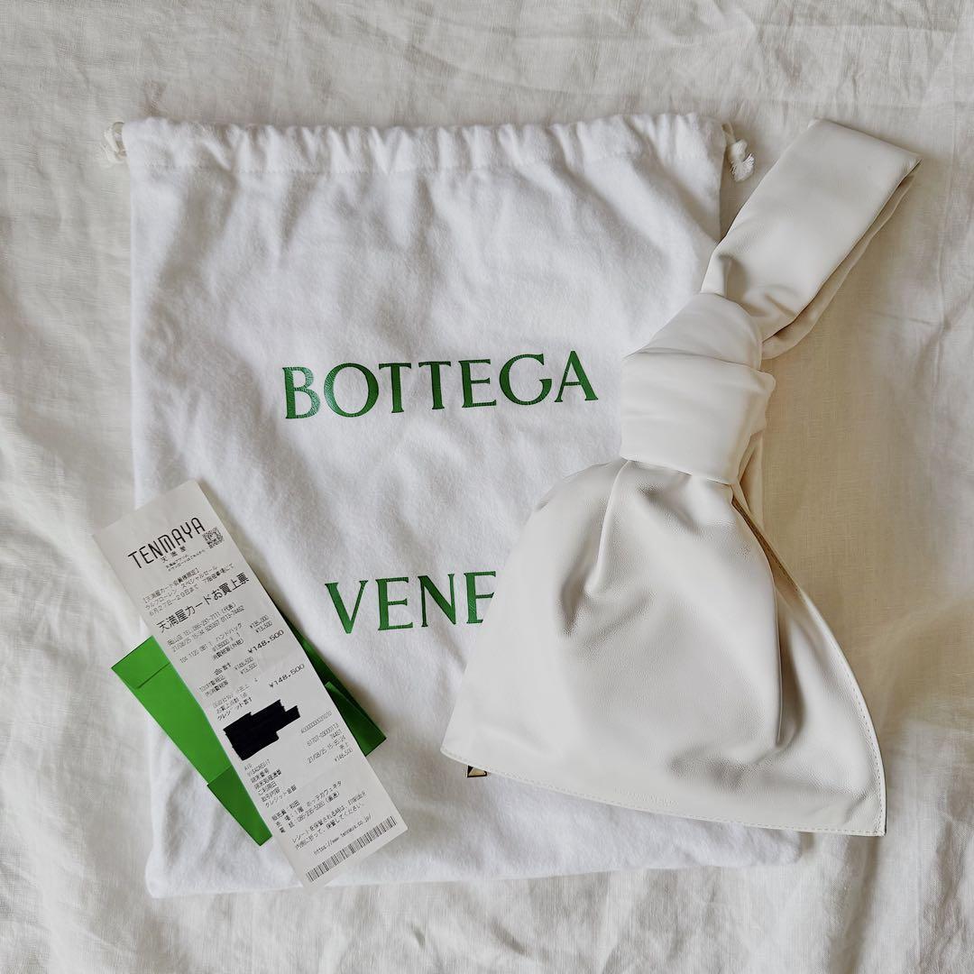 BOTTEGA VENETA ボッテガ ヴェネタ ミニ ザ ツイスト ホワイト