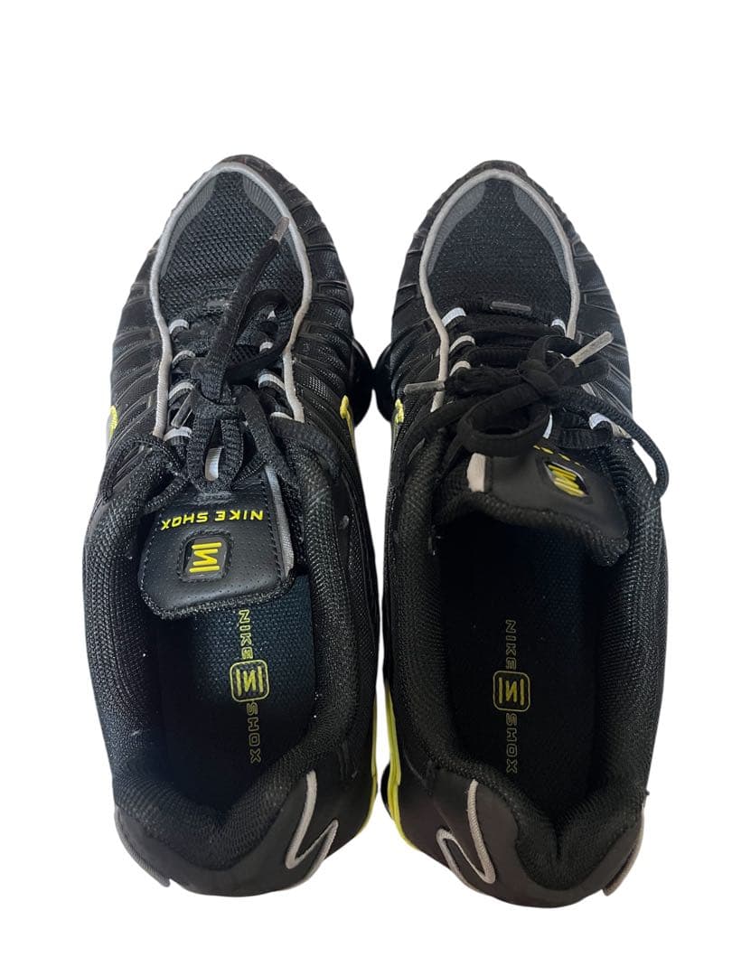 Nike Shox ブラック/イエロー スニーカー 24.5