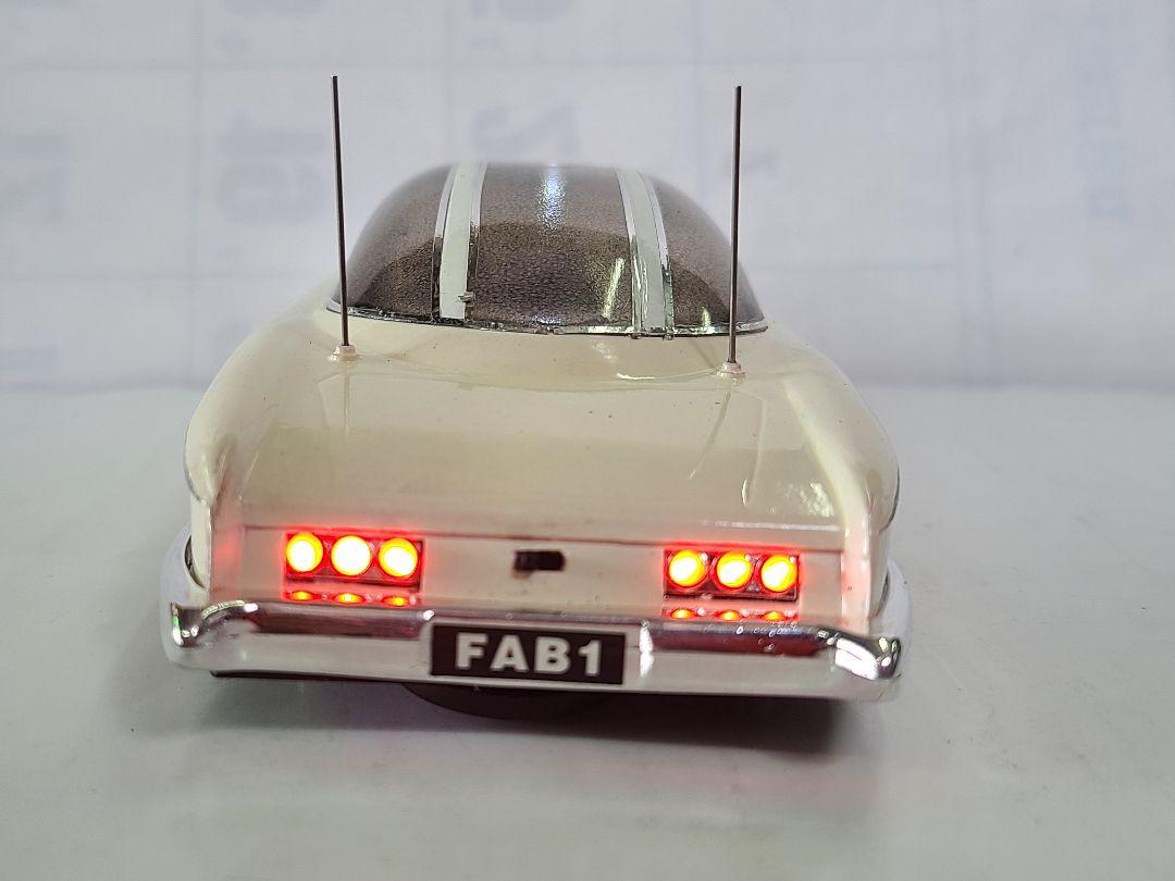 サンダーバードペネロープ号プラモデル完成品