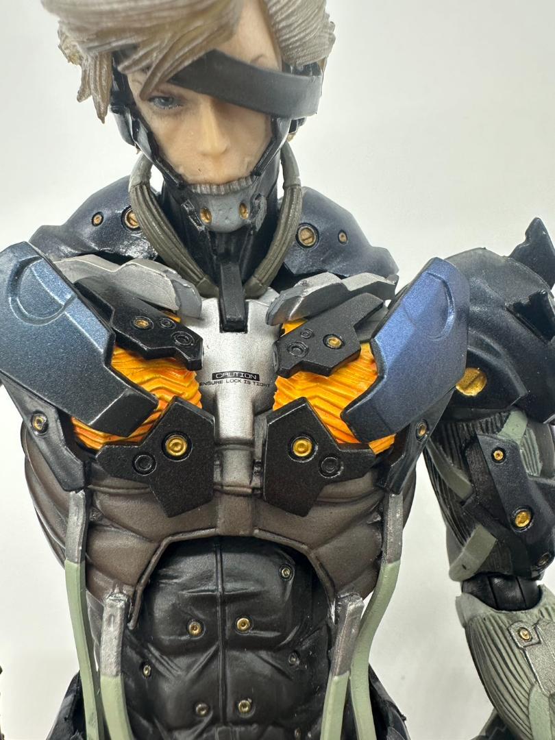 METAL GEAR