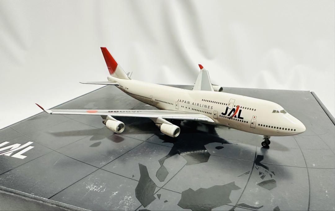 激レア 1/300 JAL 747-400 シリアル番号入り