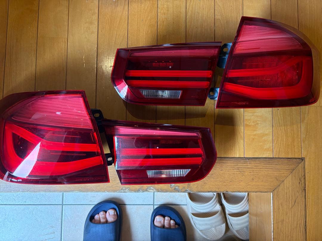 超希少　BMW F30エディションシャドー　ブラックライン　テールランプ 美品