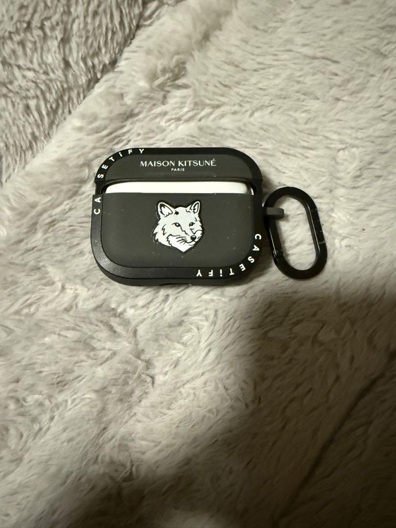 CASSETIFY MAISON KITSUNÉ AirPods Proケース