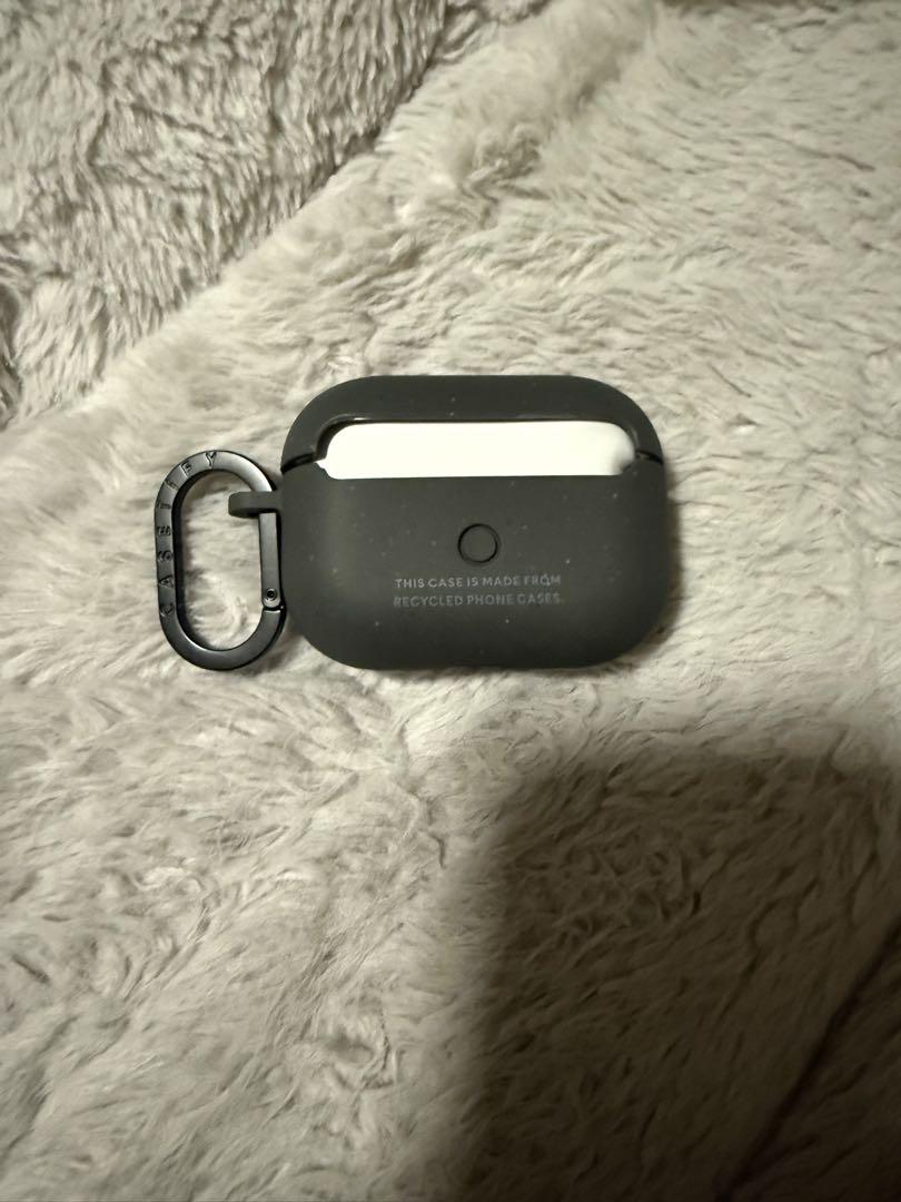 CASSETIFY MAISON KITSUNÉ AirPods Proケース