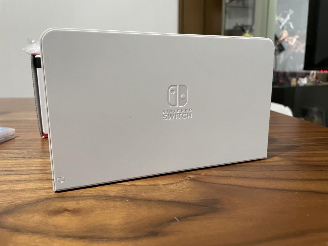 任天堂　Switch本体 有機EL  ホワイト　プロコン　ソフト付　美品