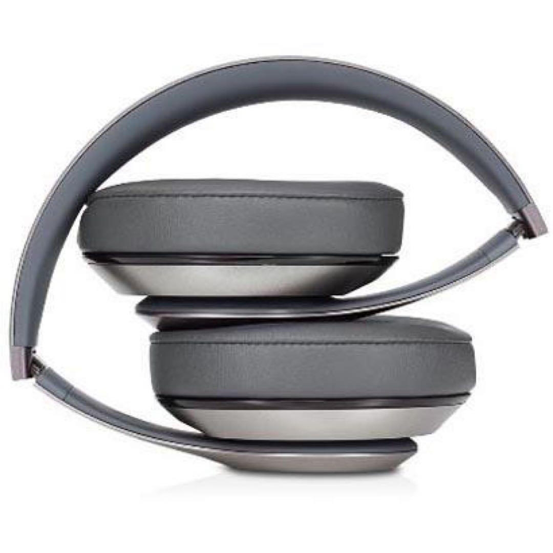 新品】Beats BT OV STUDIO V2 密閉型オンイヤーヘッドホン 新品】Beats BT OV STUDIO V2 密閉型オンイヤーヘッドホン